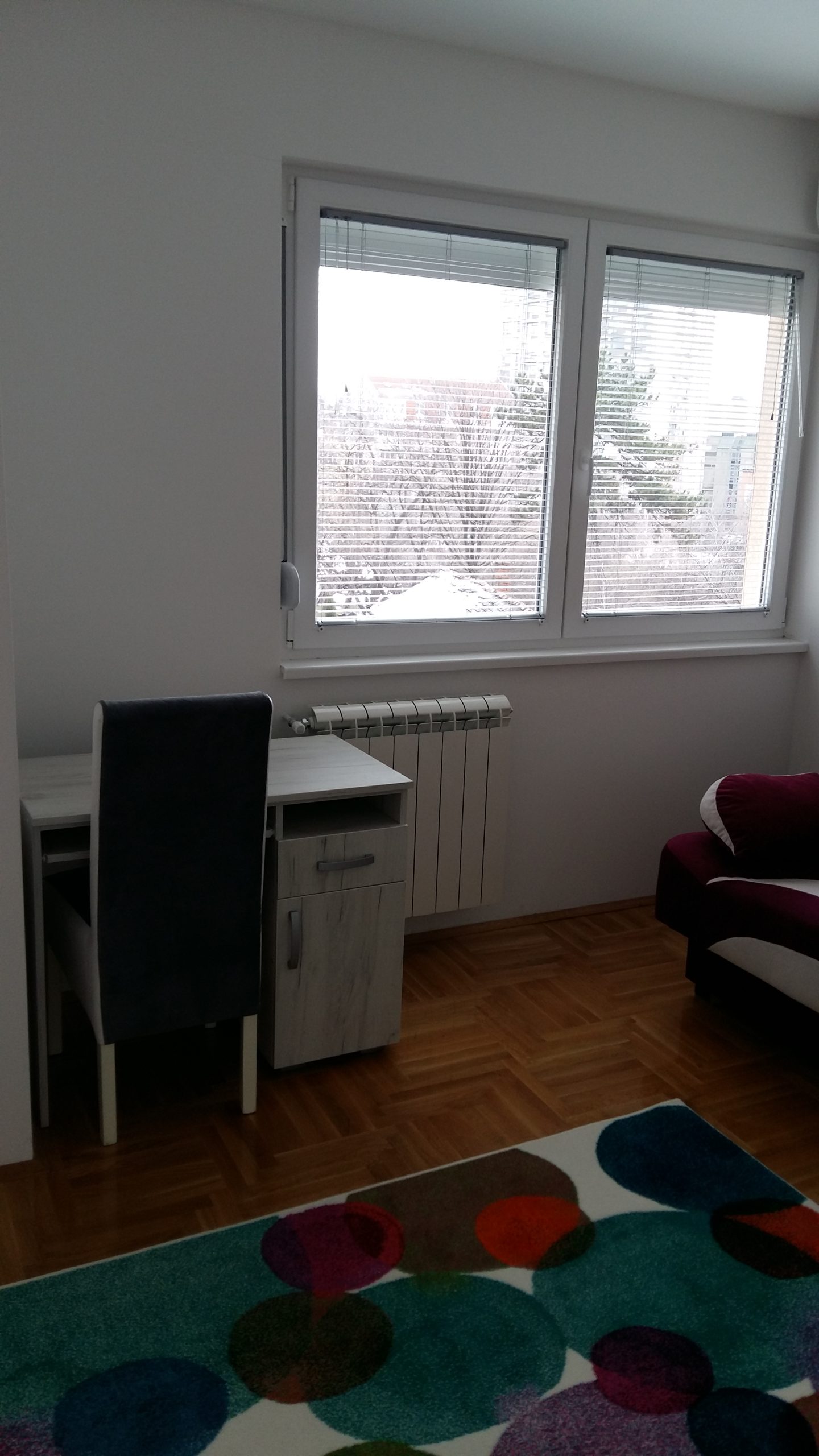 Izdajem stan kod Medicinskog fakulteta