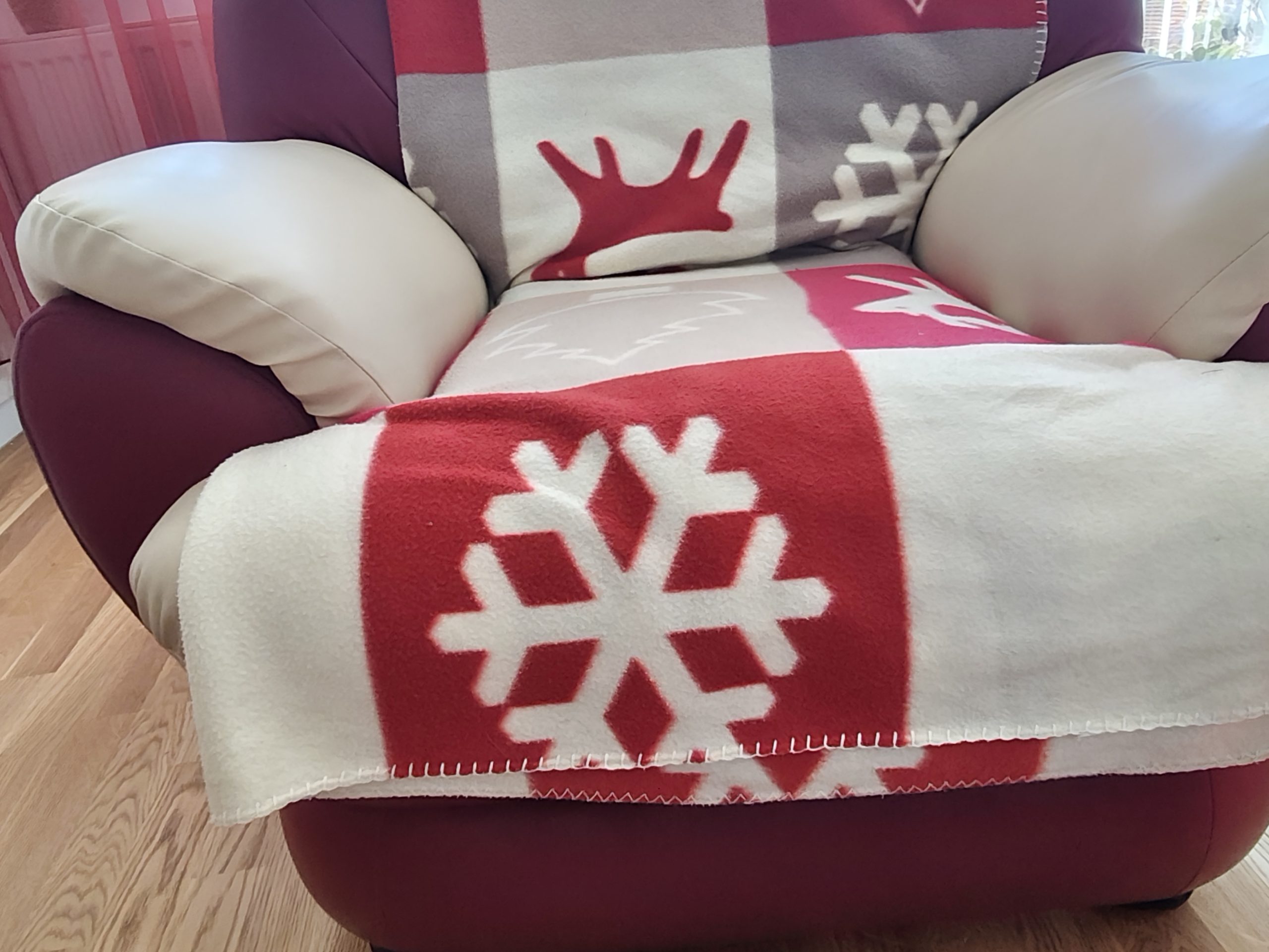 ––– Fotelja na prodaju–––