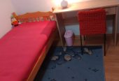 Izdajem sobe za studentkinje