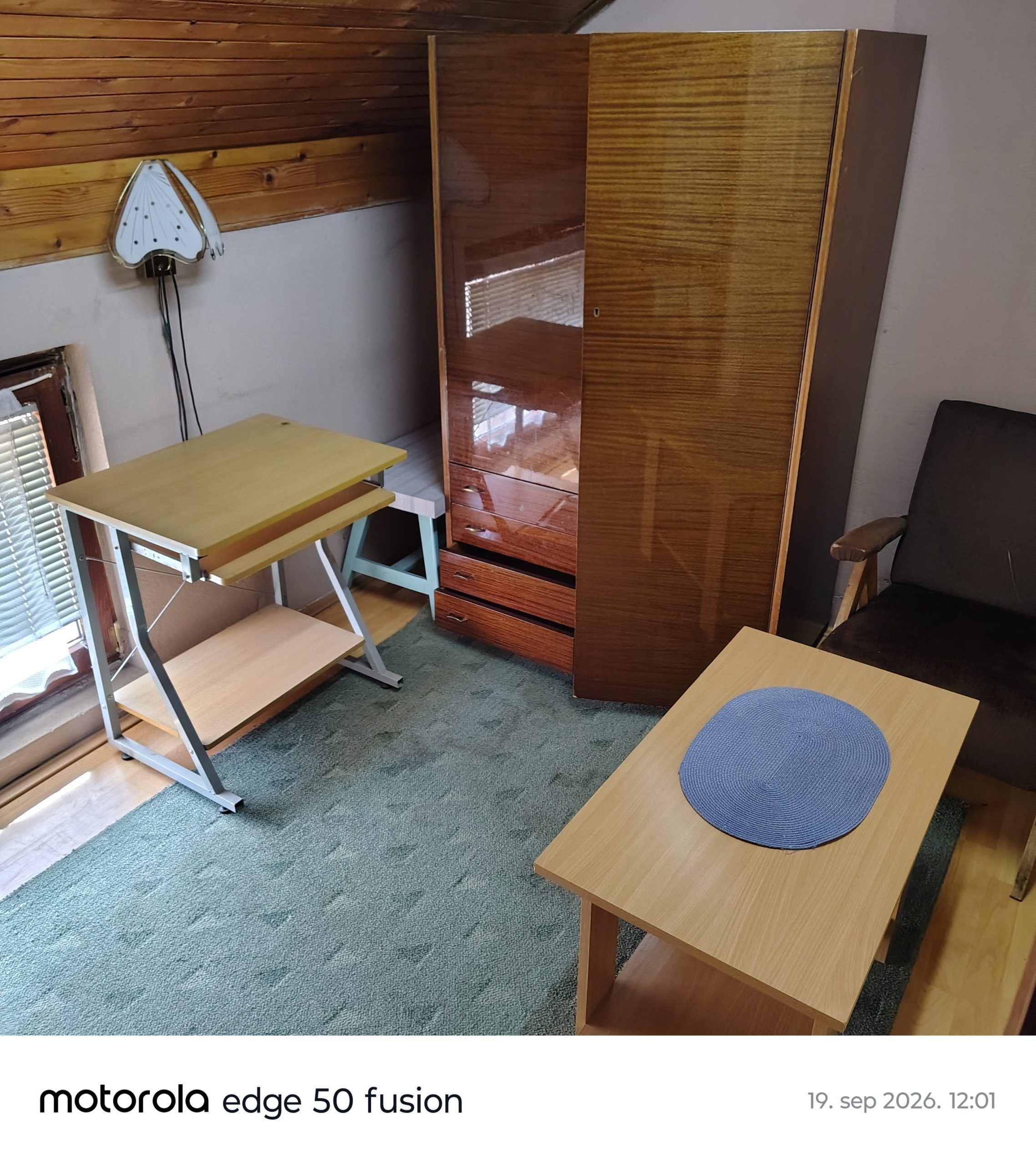 Soba za devojku